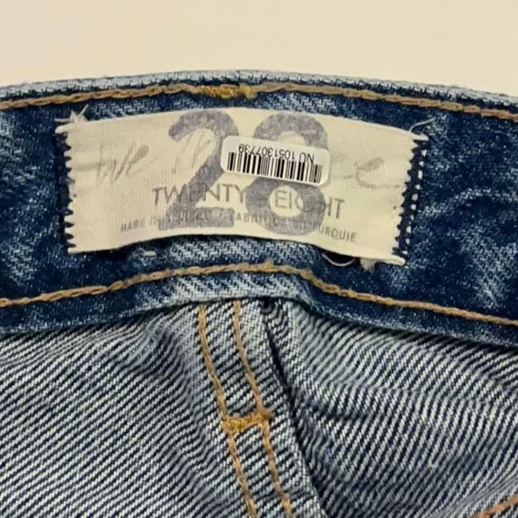 We The Free X FP Good Time Relaxed Distressed Shorts in Beach Bum Size 28; NWOT - Picture 7 of 15